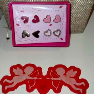 Love Struck earrings pack 🩷💘💕